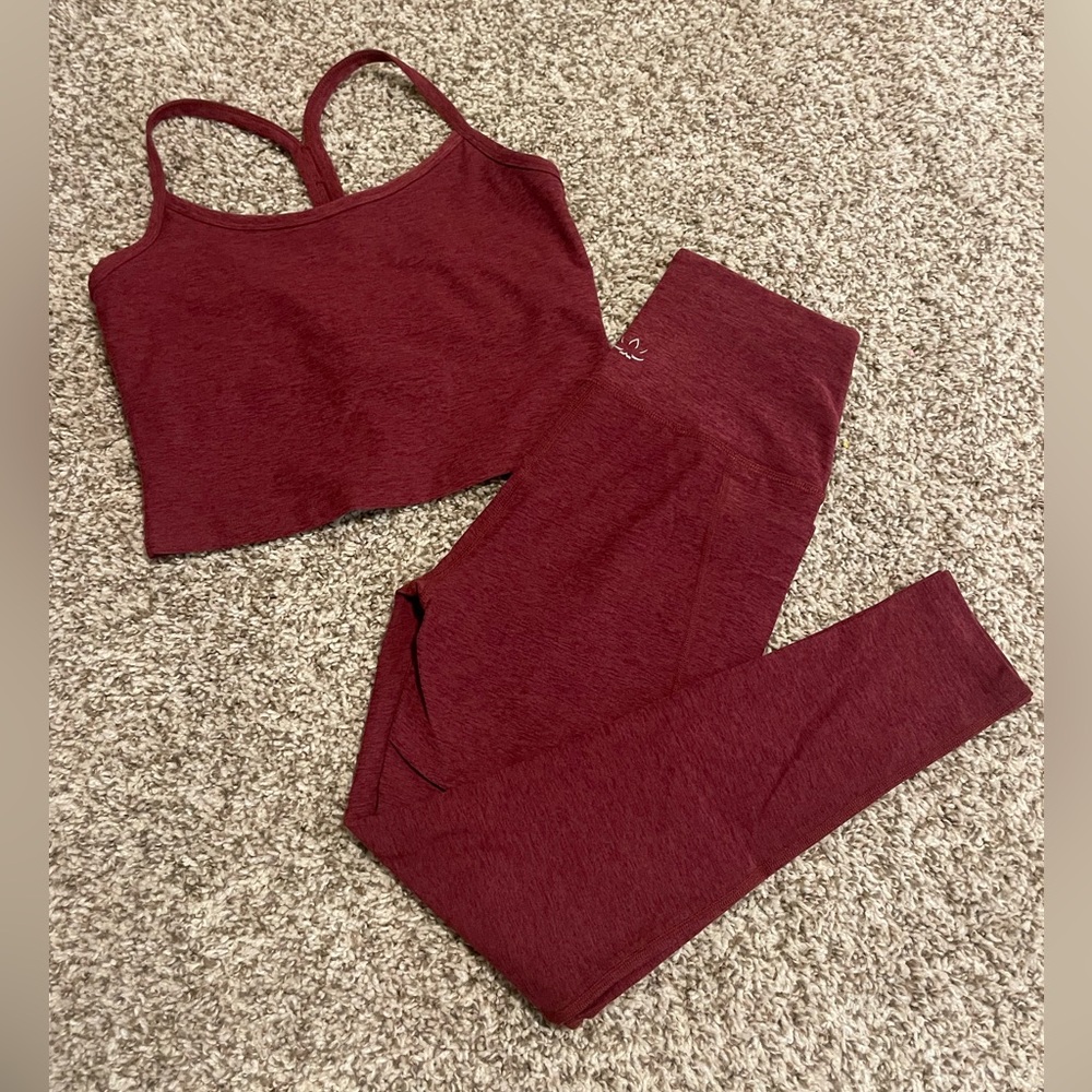 Beyond Yoga Athletic Set